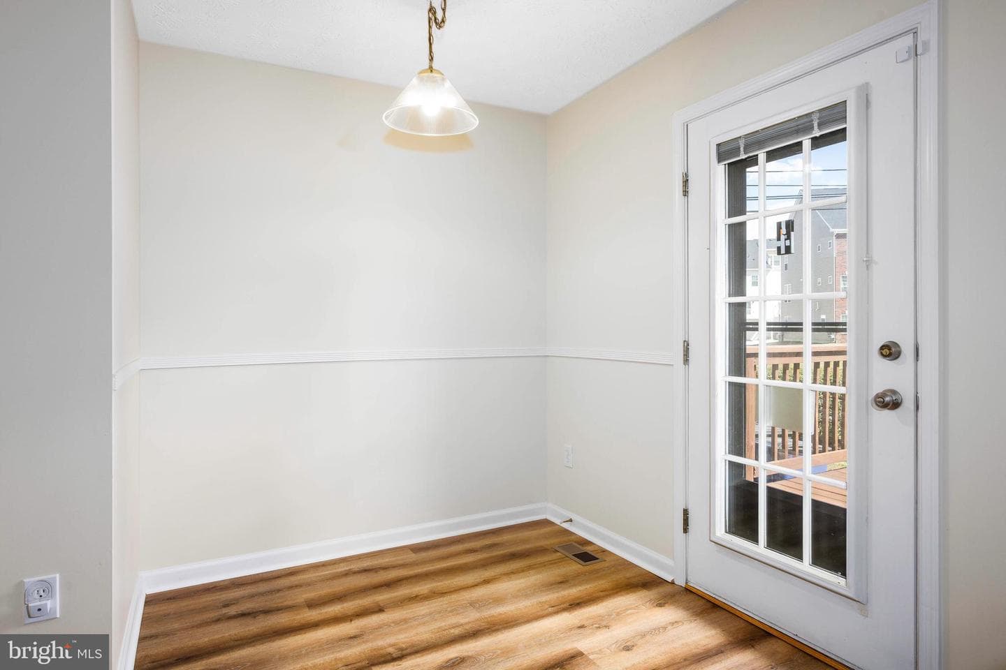 7811 Cornerstone Way photo 5
