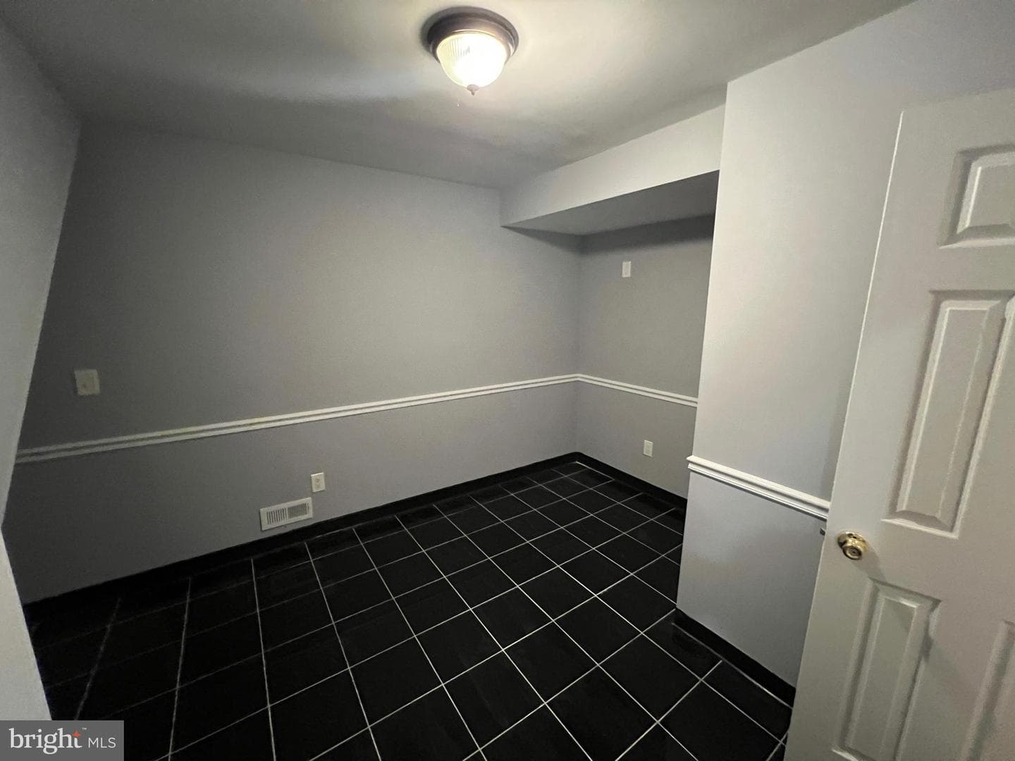 1 Perry Woods Court photo 28