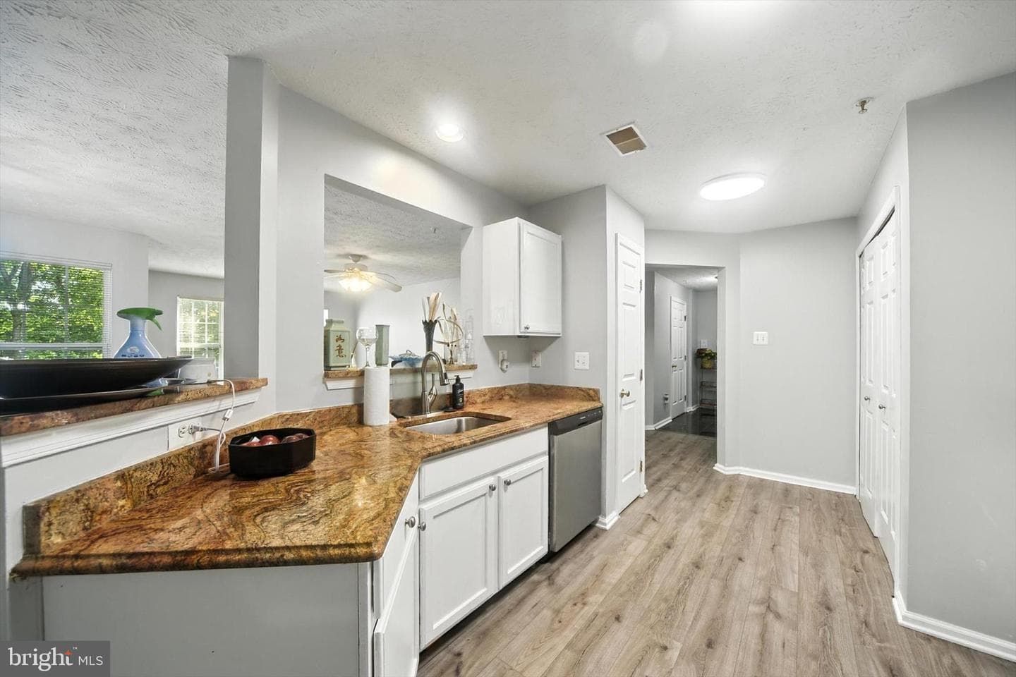 3006 Hunting Ridge Drive #3006 photo 7