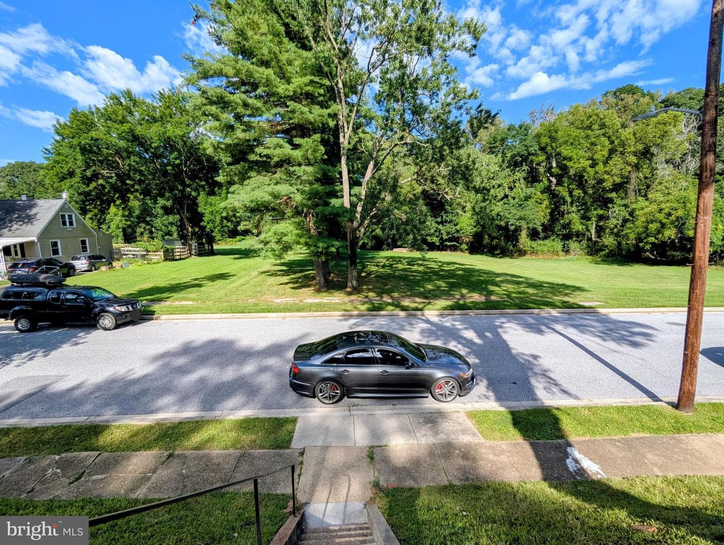 743 Leafydale Terrace photo 3