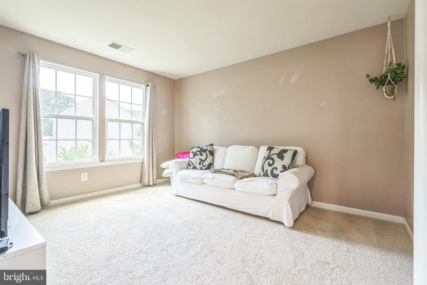 908 Gladway Road photo 16