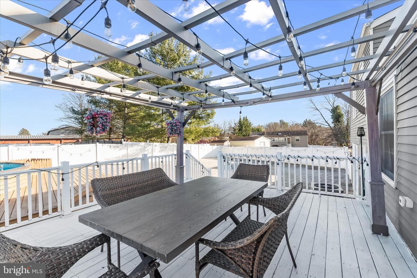 6 New Kent Court photo 44