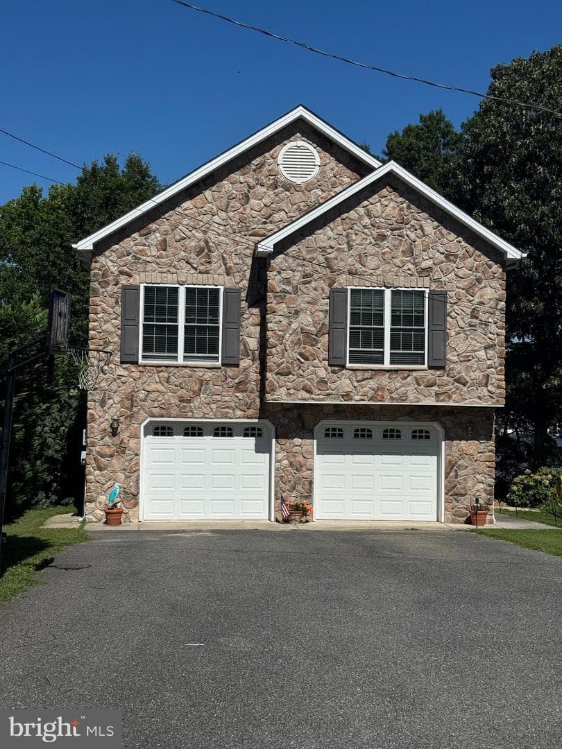 3816 Chestnut Road photo 2
