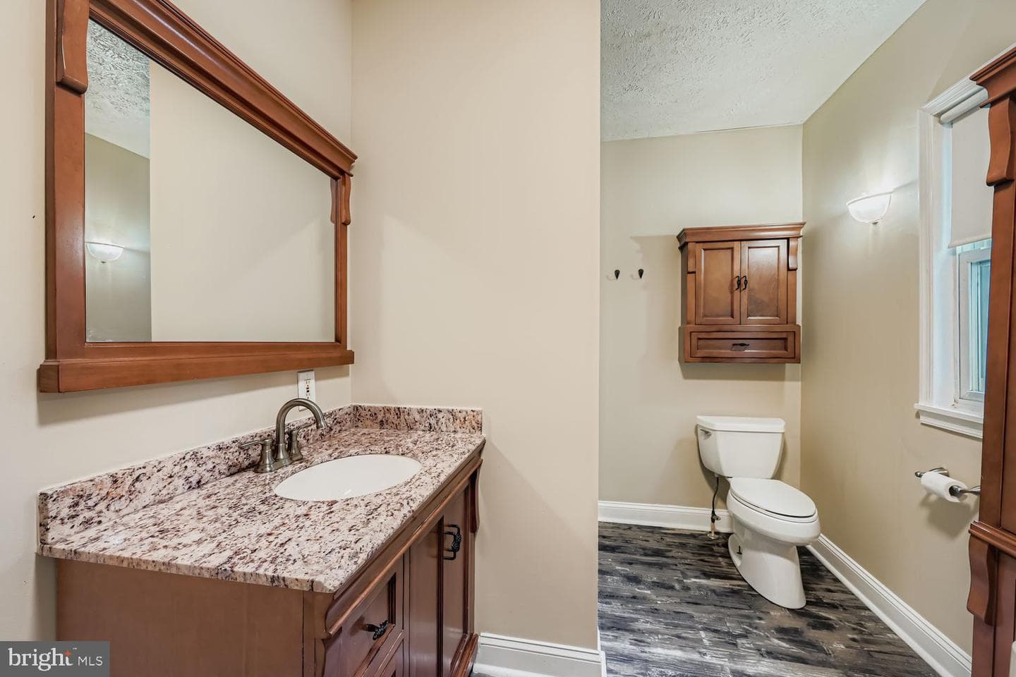 2706 Taylor photo 15