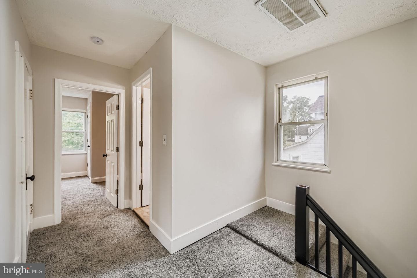 2706 Taylor photo 17