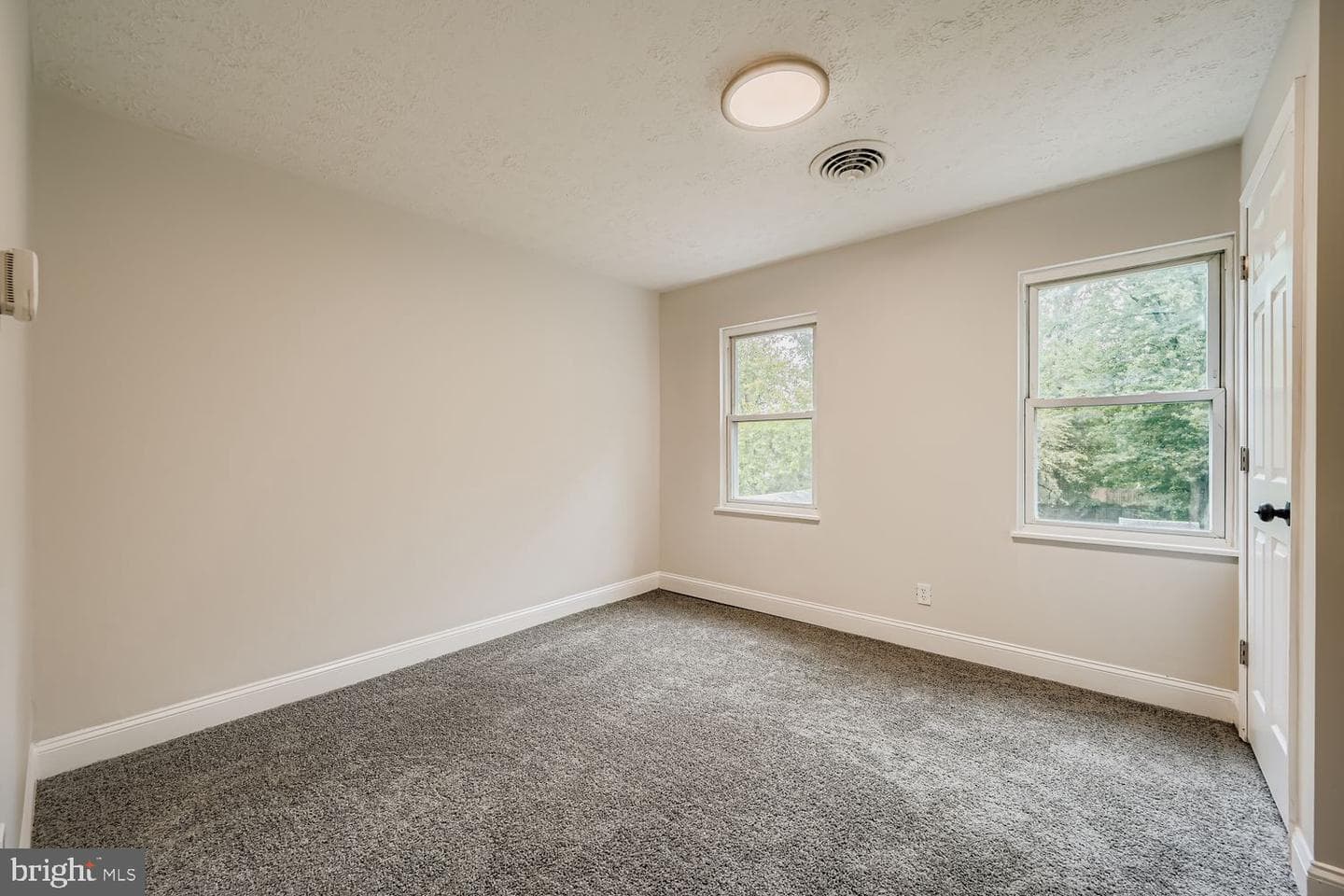 2706 Taylor photo 19