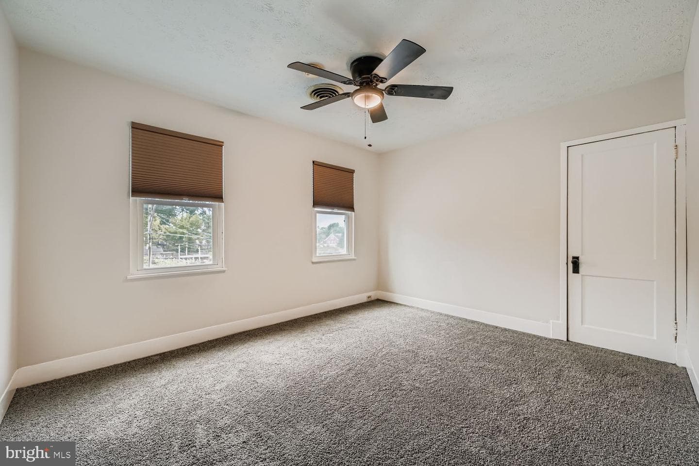 2706 Taylor photo 20
