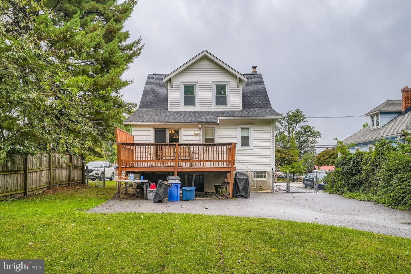 2706 Taylor photo 25