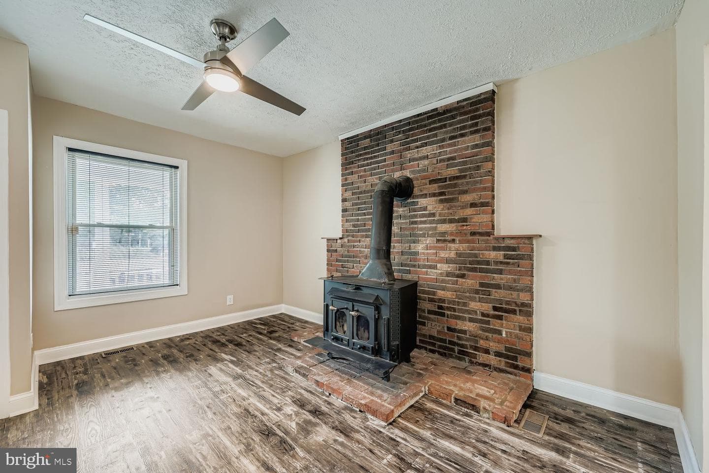 2706 Taylor photo 29