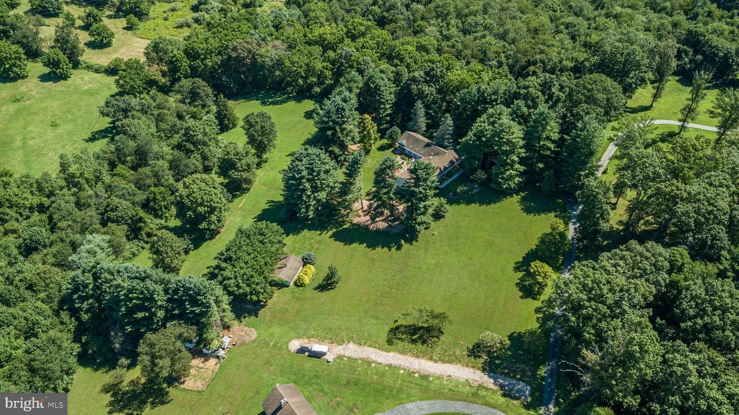 6 Deer Haven Lane photo 48