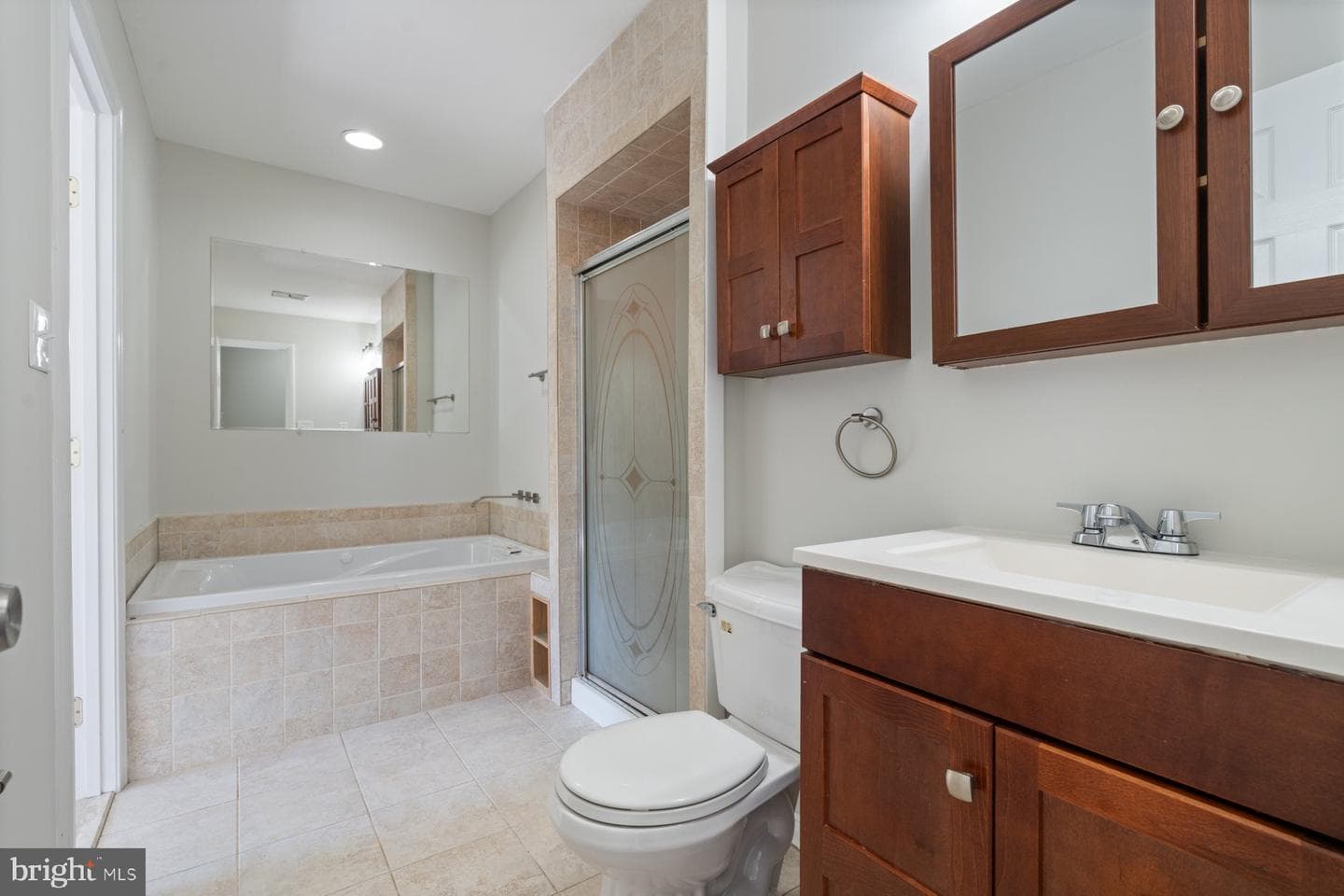 18 Woodcove Court photo 14