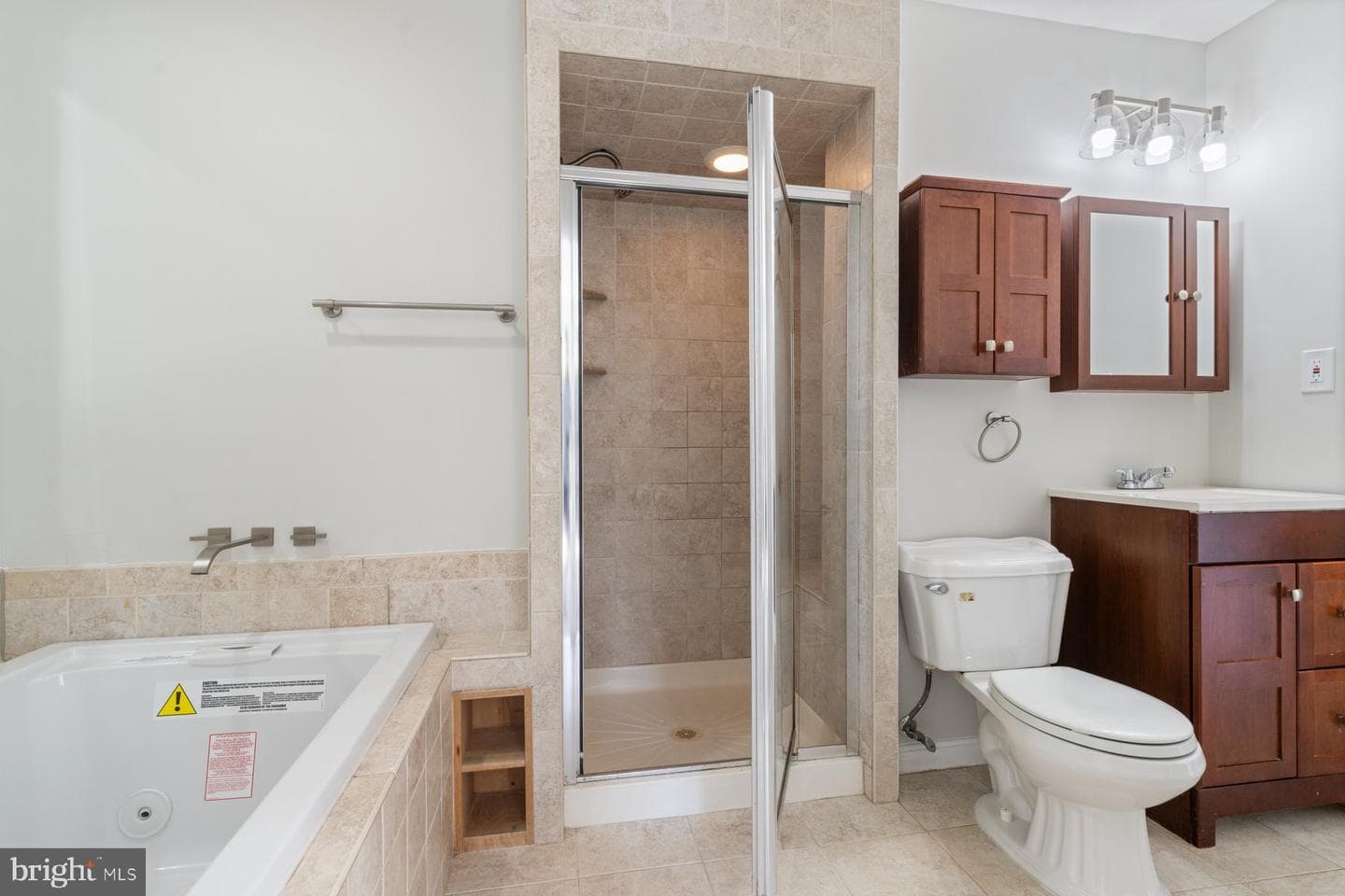 18 Woodcove Court photo 15