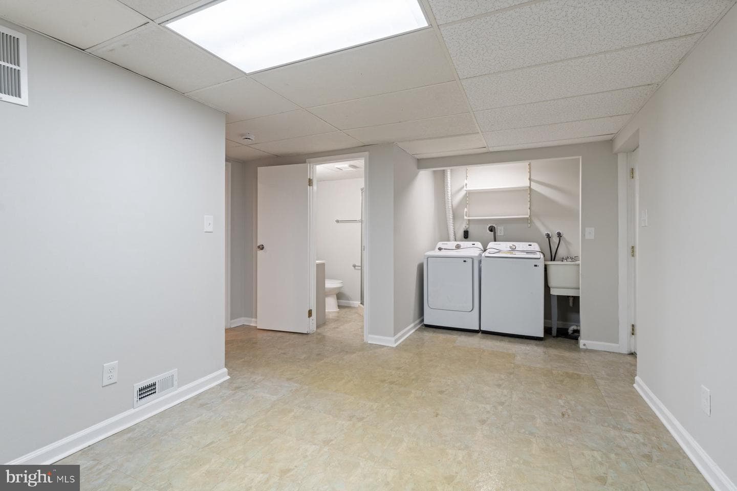 18 Woodcove Court photo 23