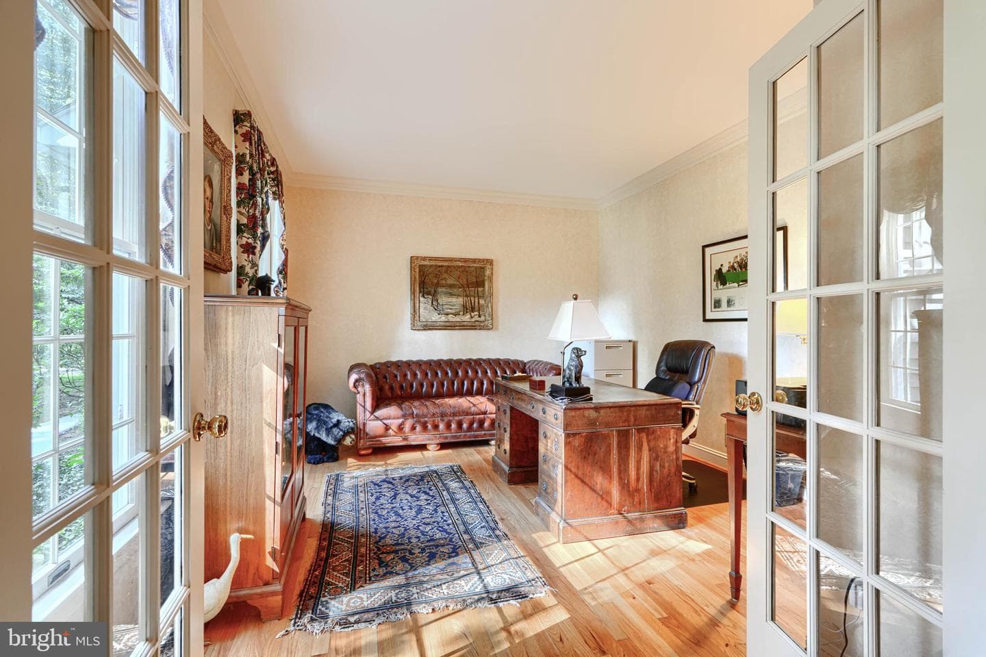 9 Kincaid Court photo 4
