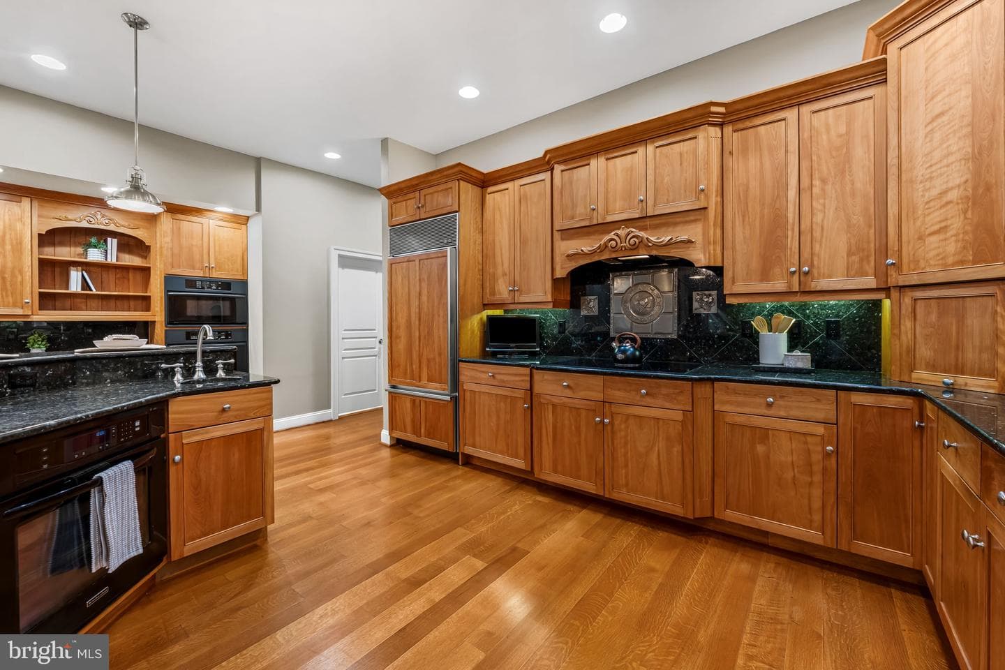 2214 Blue Mount Road photo 17