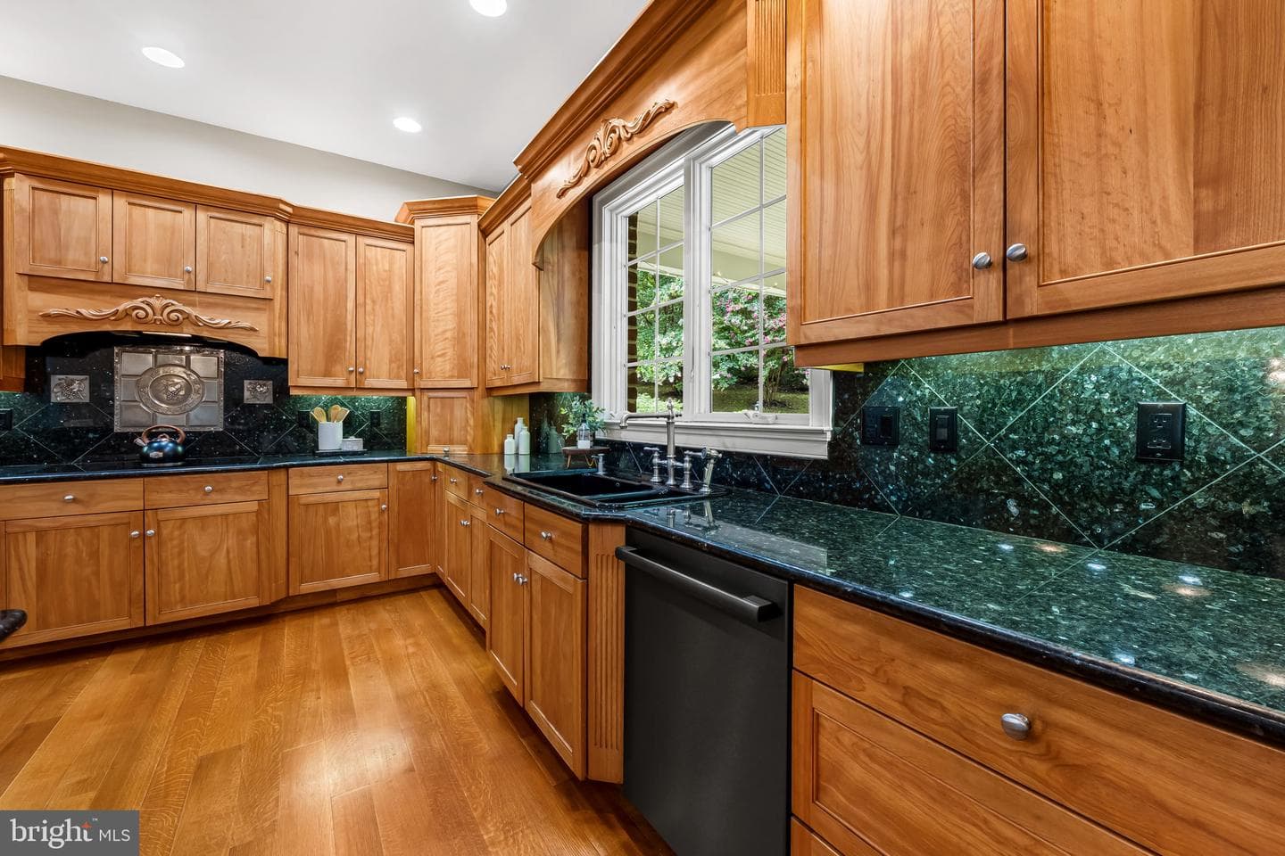 2214 Blue Mount Road photo 19