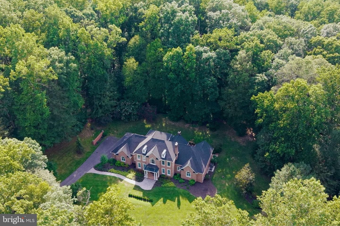 2214 Blue Mount Road photo 4