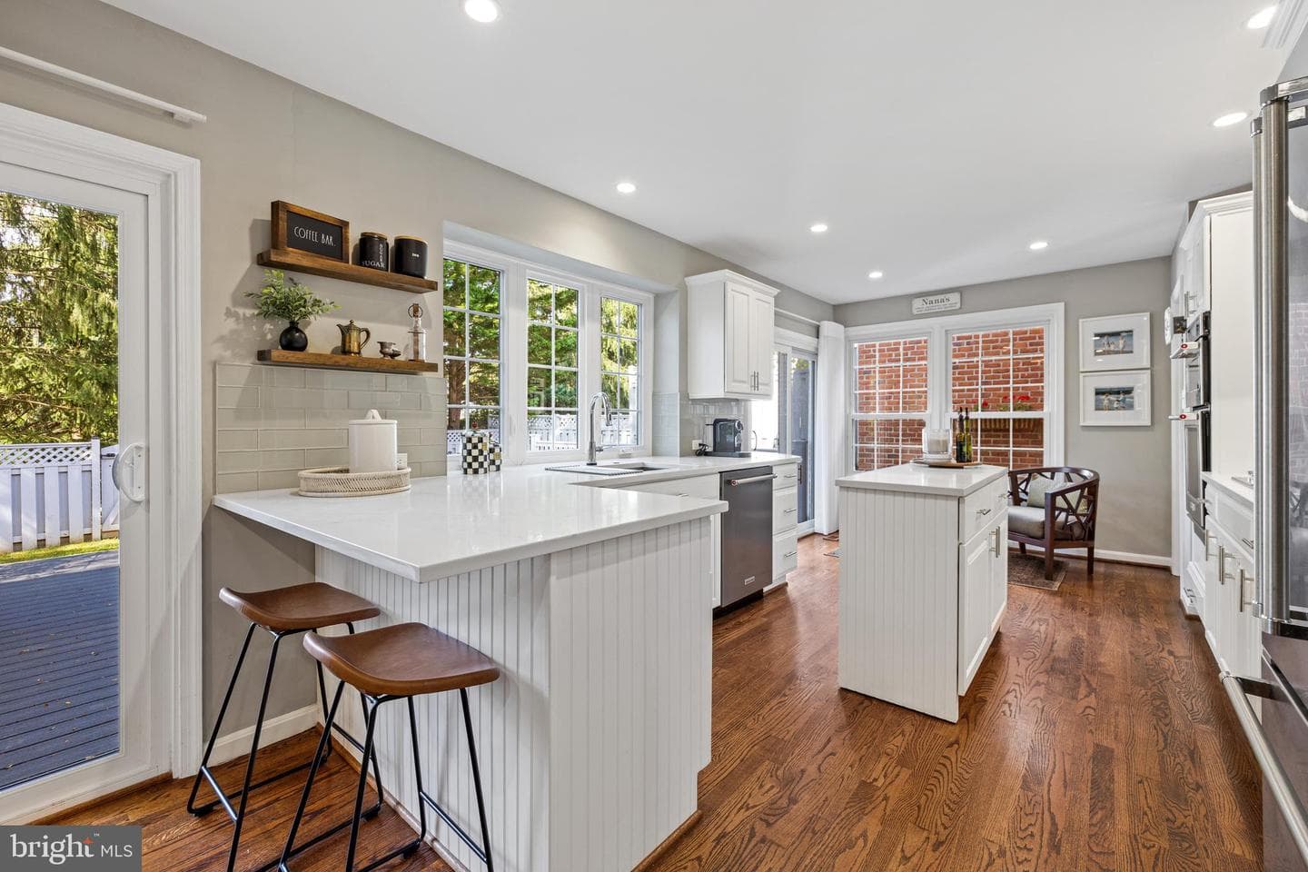 6 Nearfield Road photo 17