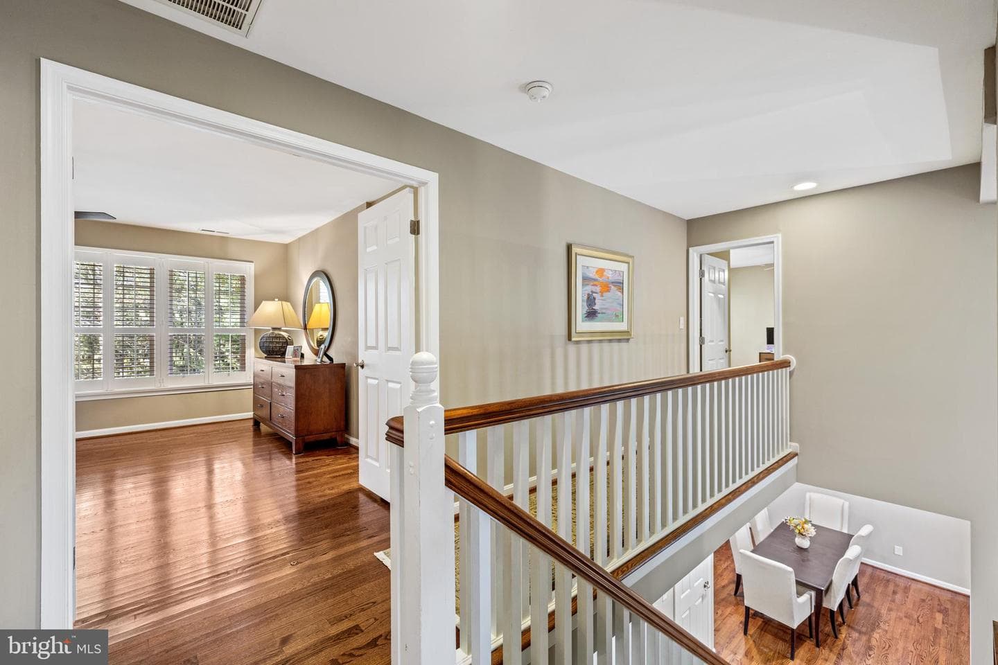 6 Nearfield Road photo 29
