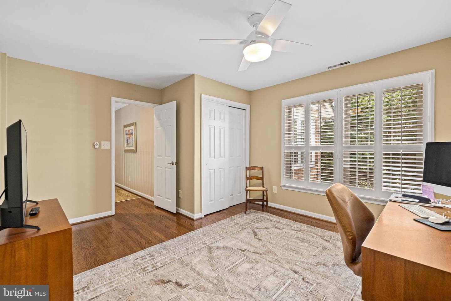 6 Nearfield Road photo 39