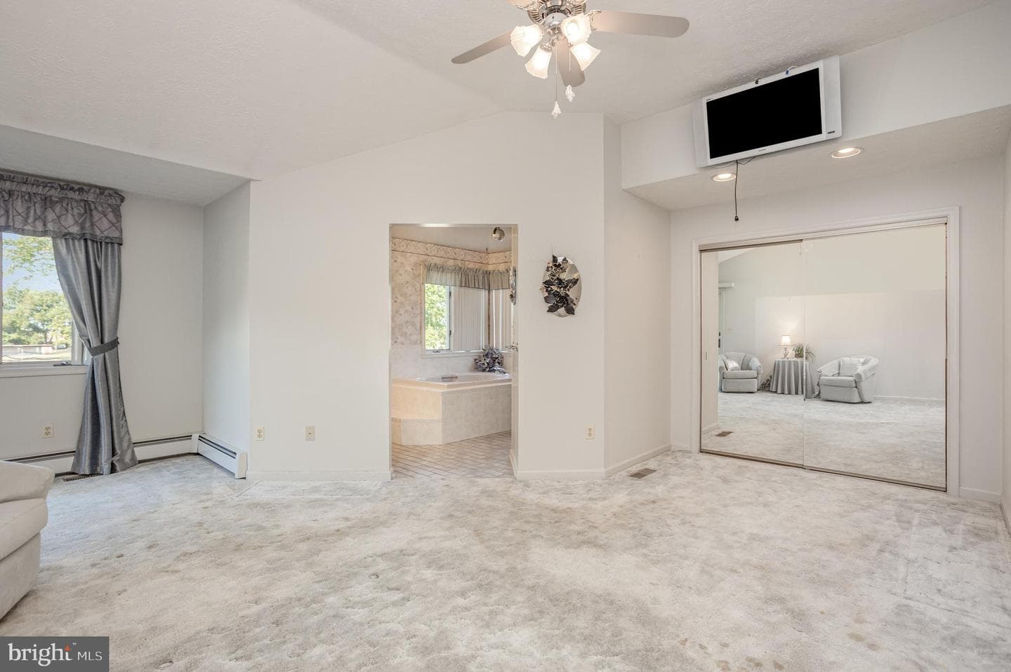 7252 Meadow Lane photo 16