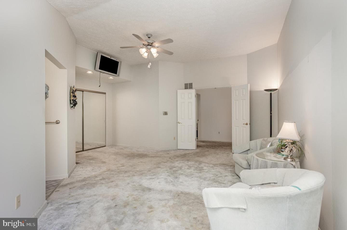 7252 Meadow Lane photo 17