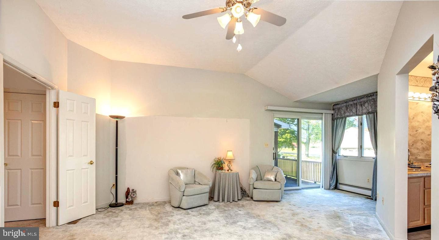7252 Meadow Lane photo 3
