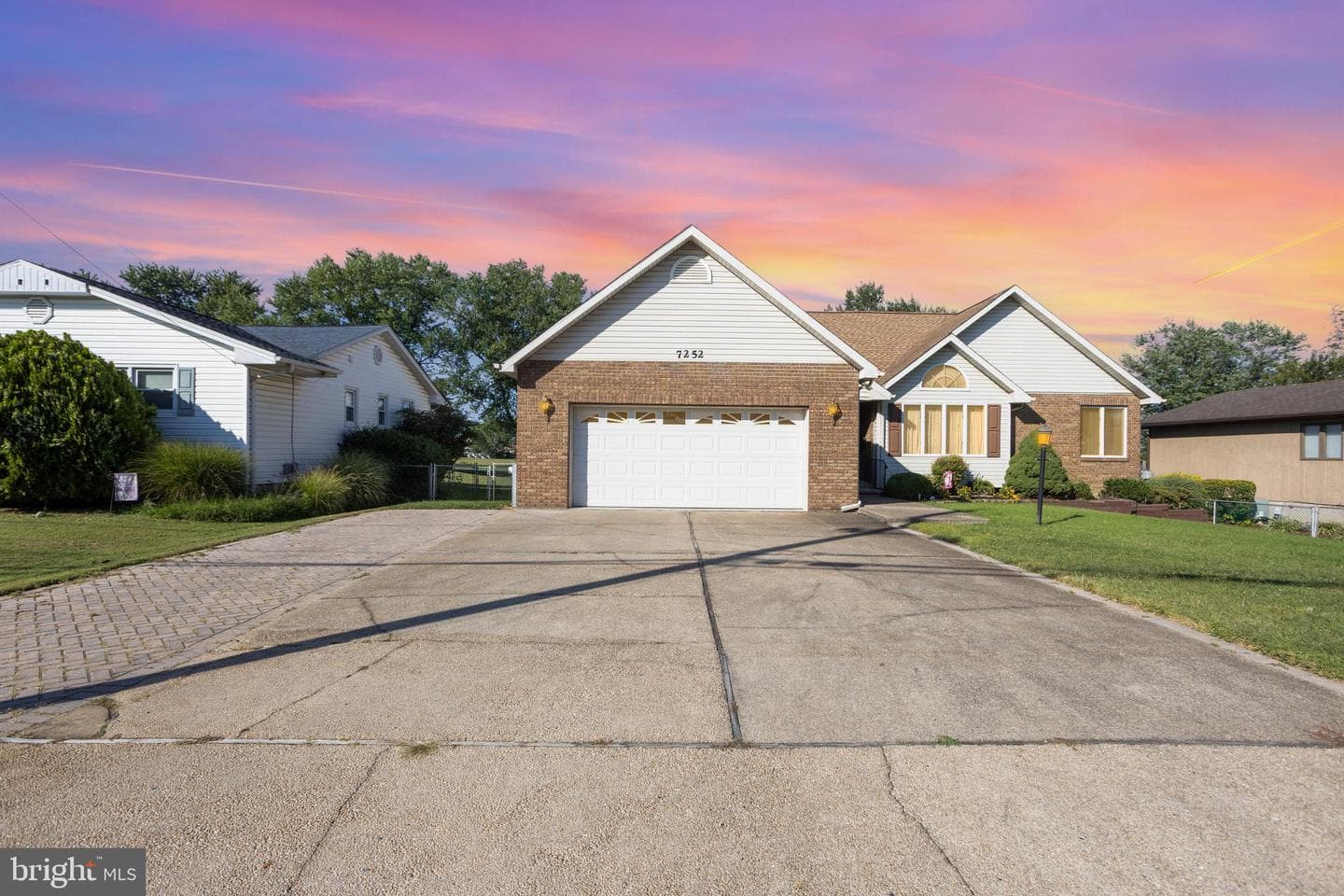 7252 Meadow Lane photo 5