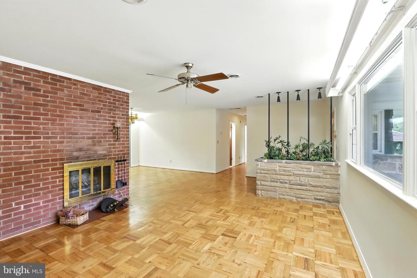 919 Rambling Drive photo 13
