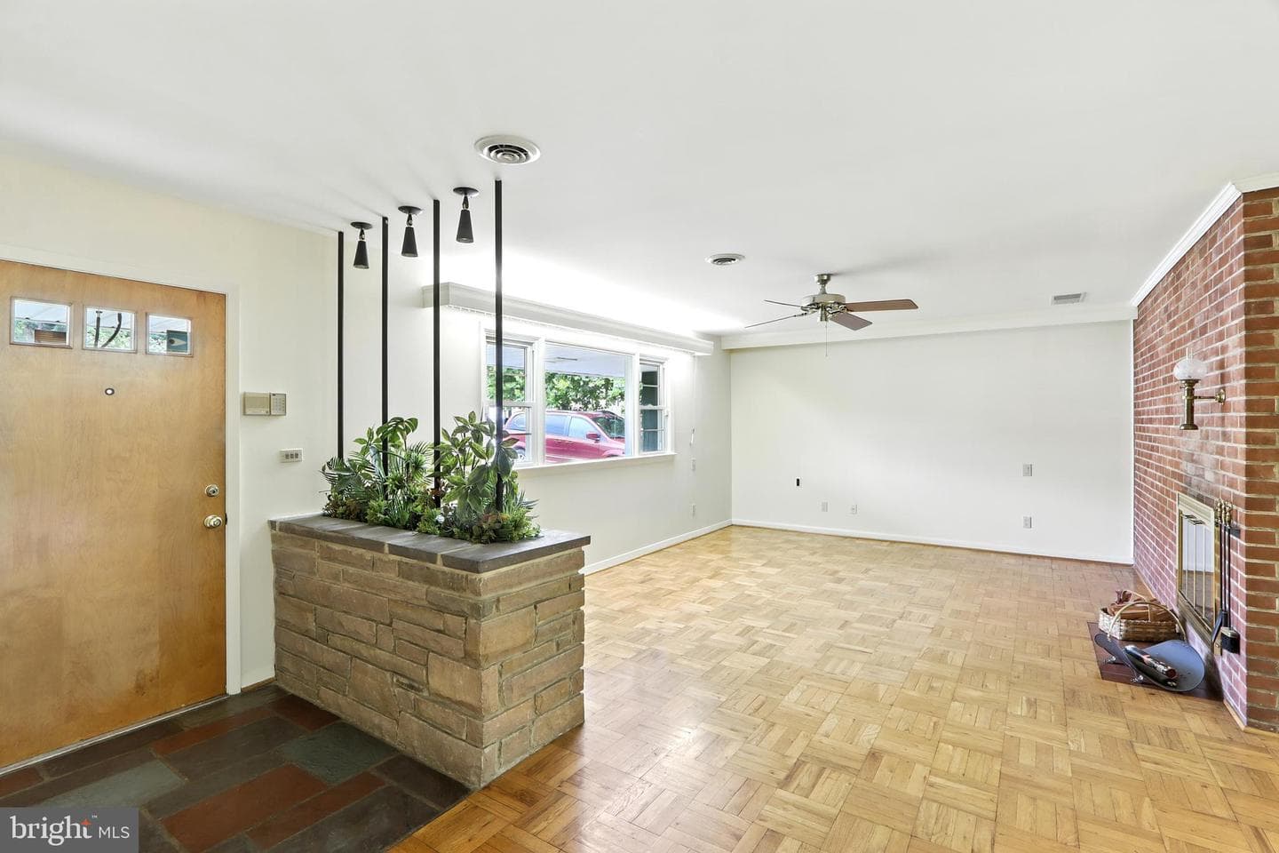 919 Rambling Drive photo 15