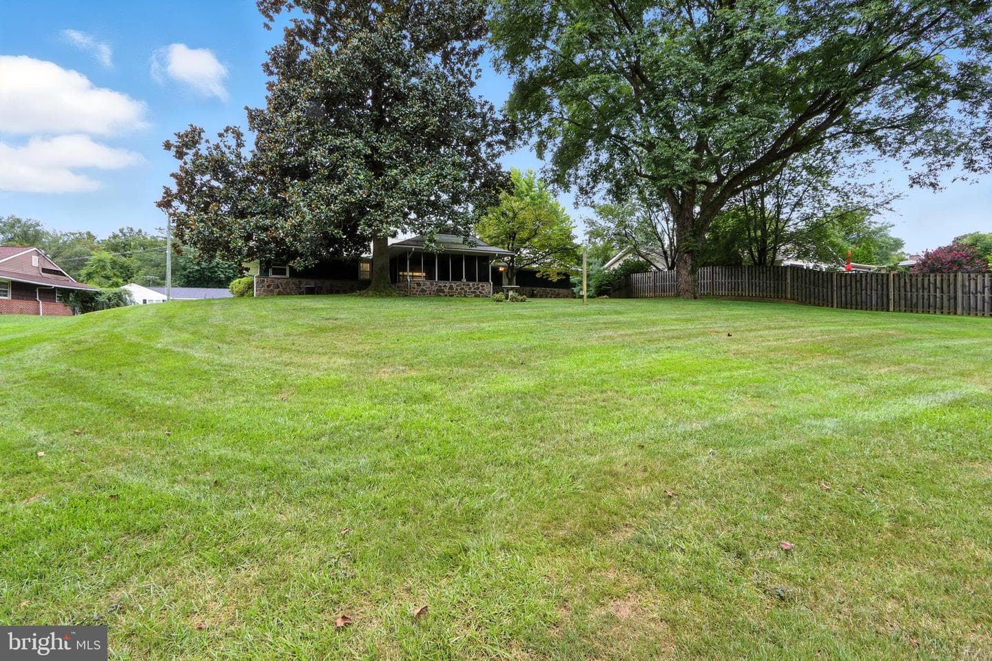 919 Rambling Drive photo 36