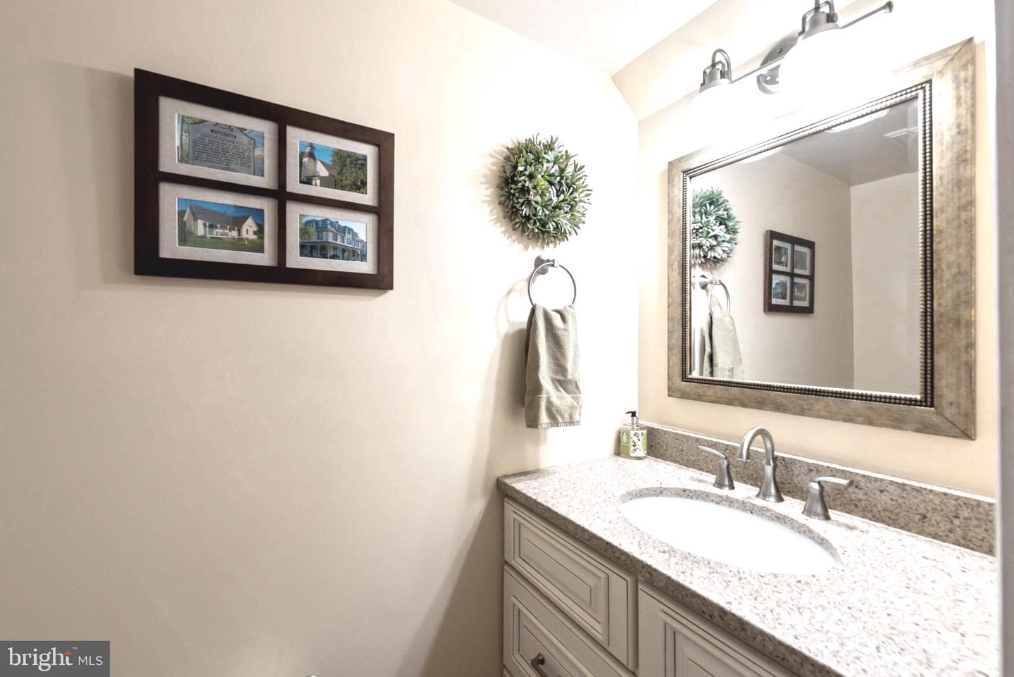 12 Cross Falls Circle photo 9