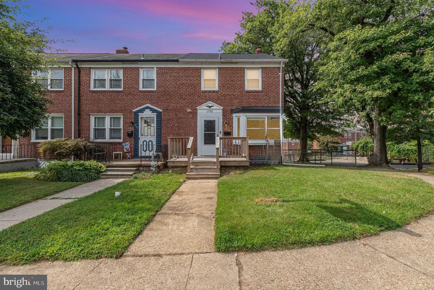 1755 White Oak Avenue photo 2