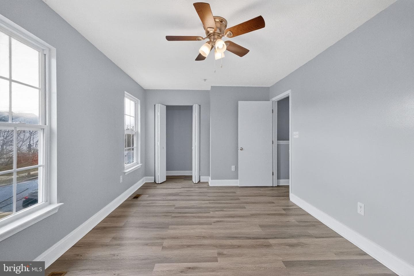 2116 Amber Way photo 11
