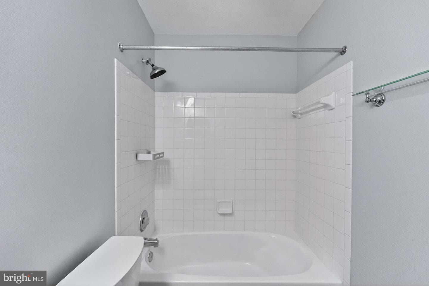 2116 Amber Way photo 13