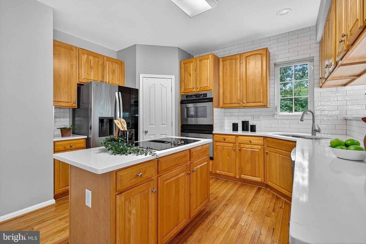 10105 Shaw Drive photo 14