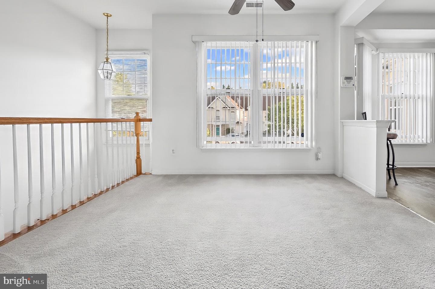 32 Barbican Way photo 2