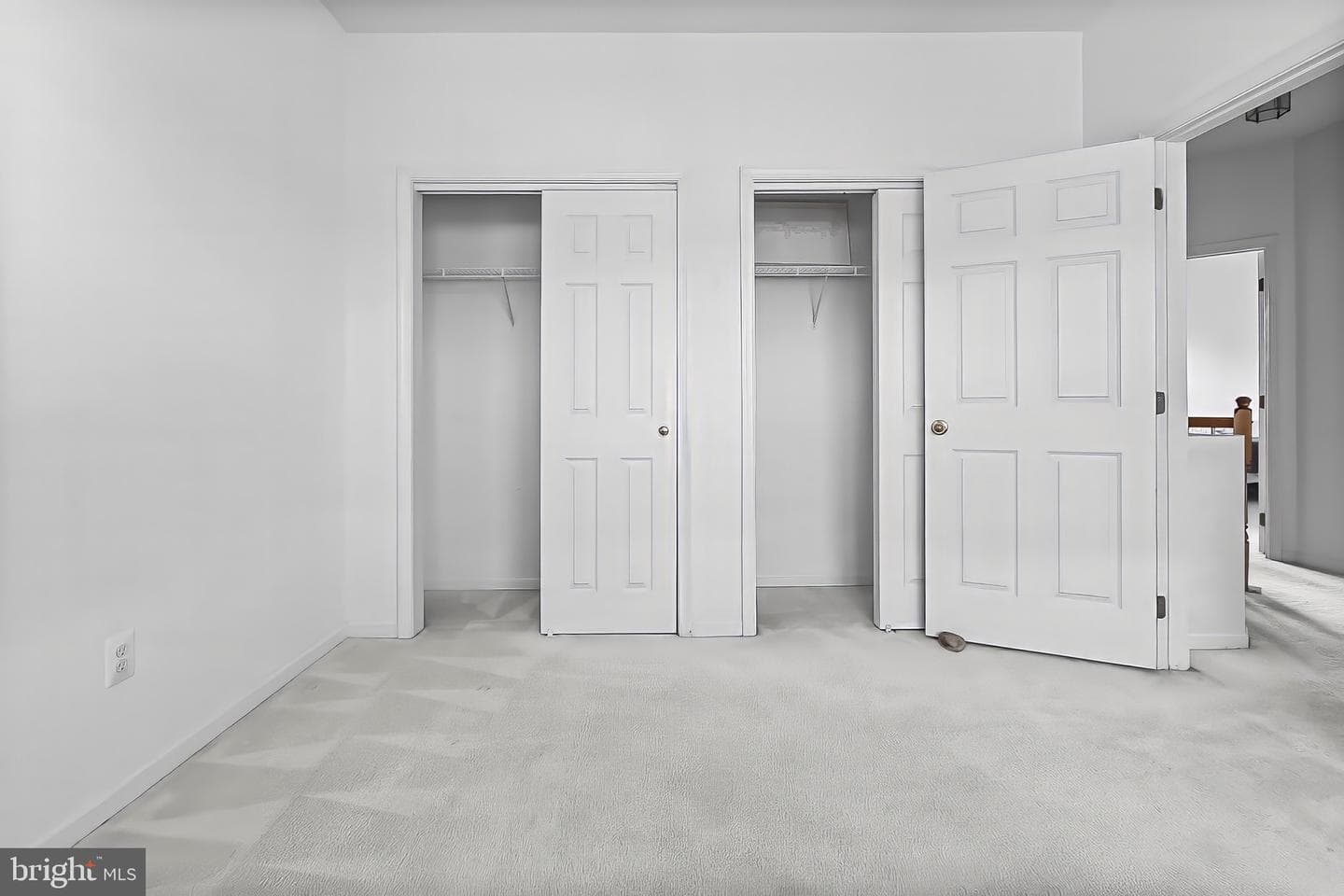 32 Barbican Way photo 23
