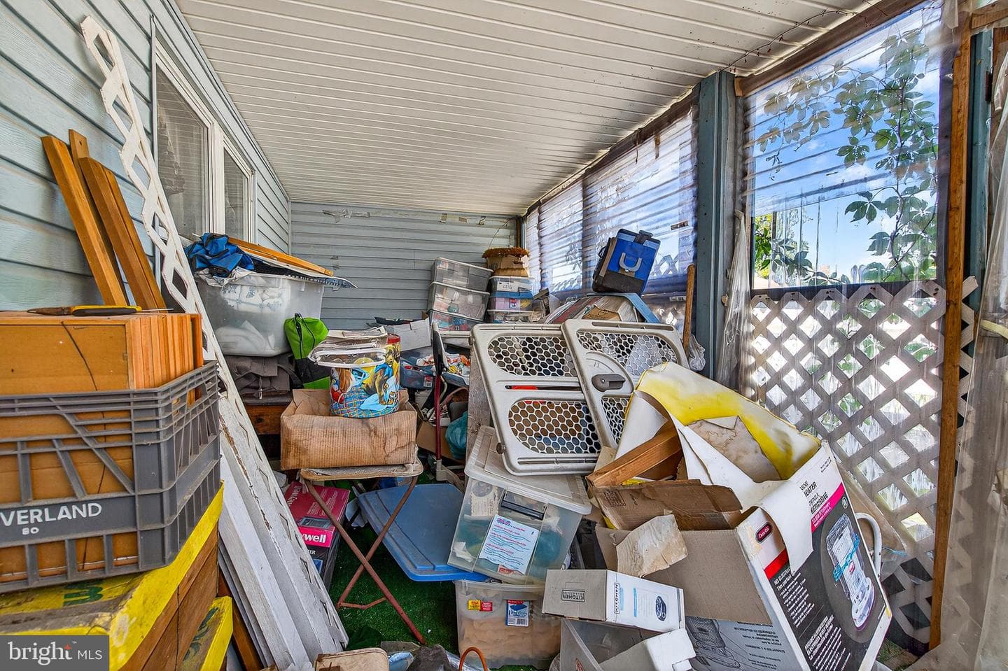 404 Delaware Avenue photo 26