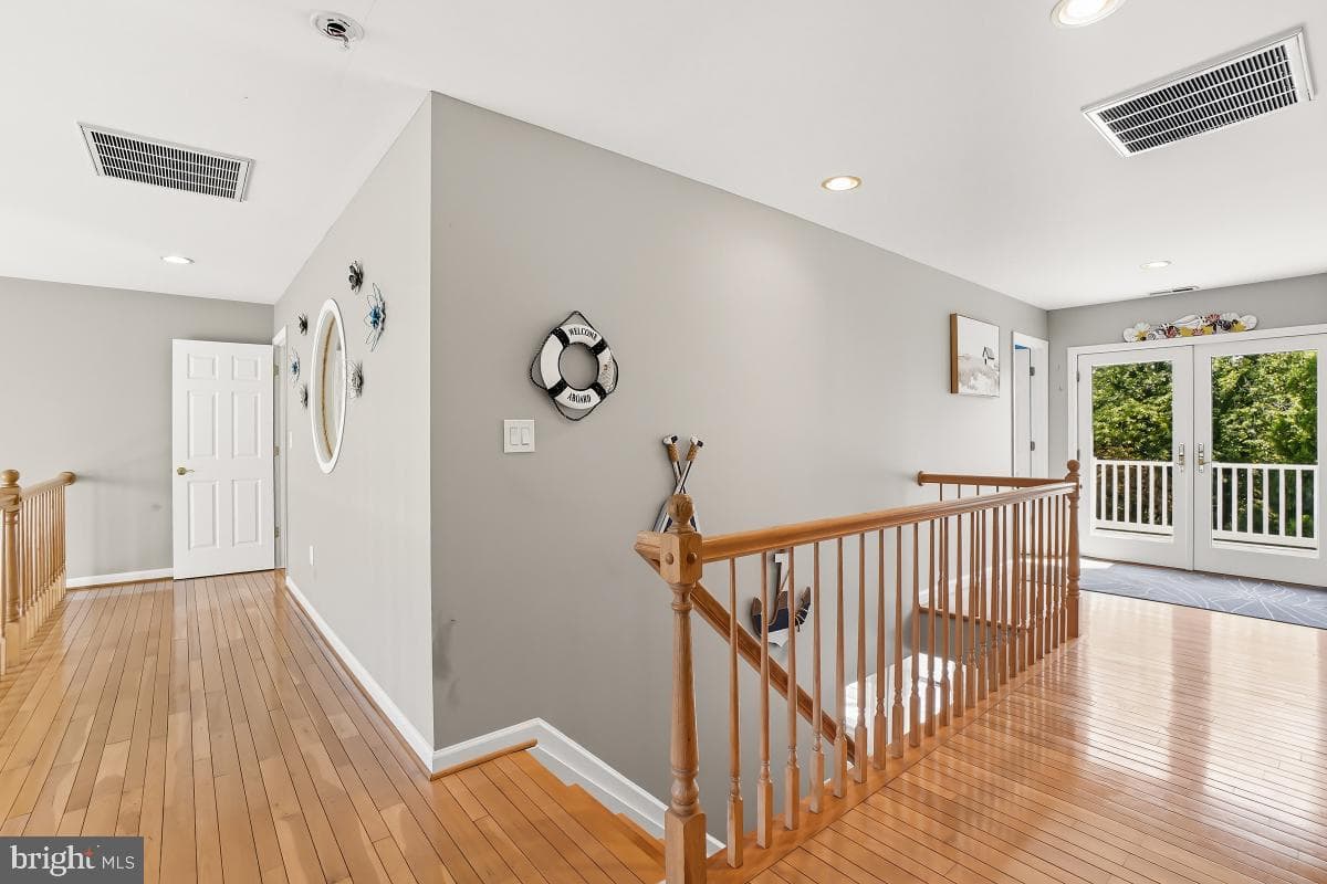 6800 Gunder Avenue photo 48