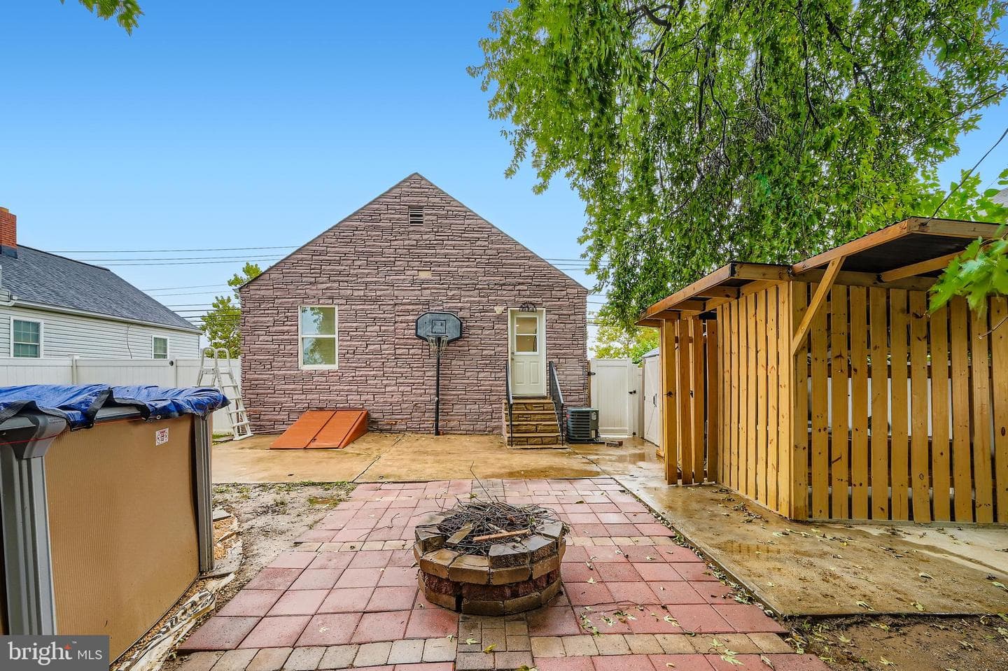 1229 North Point Road photo 24