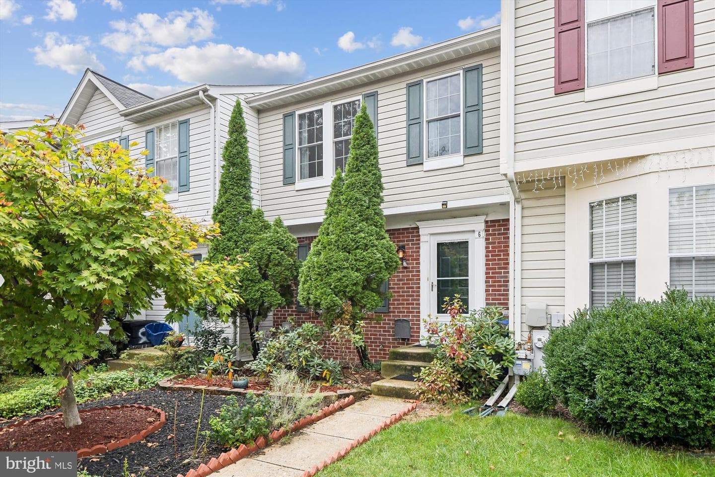 6 Deaven Court photo 1