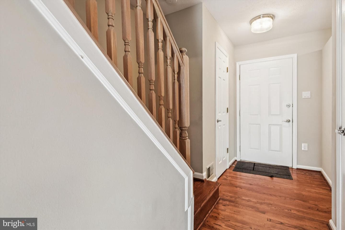 6 Deaven Court photo 2