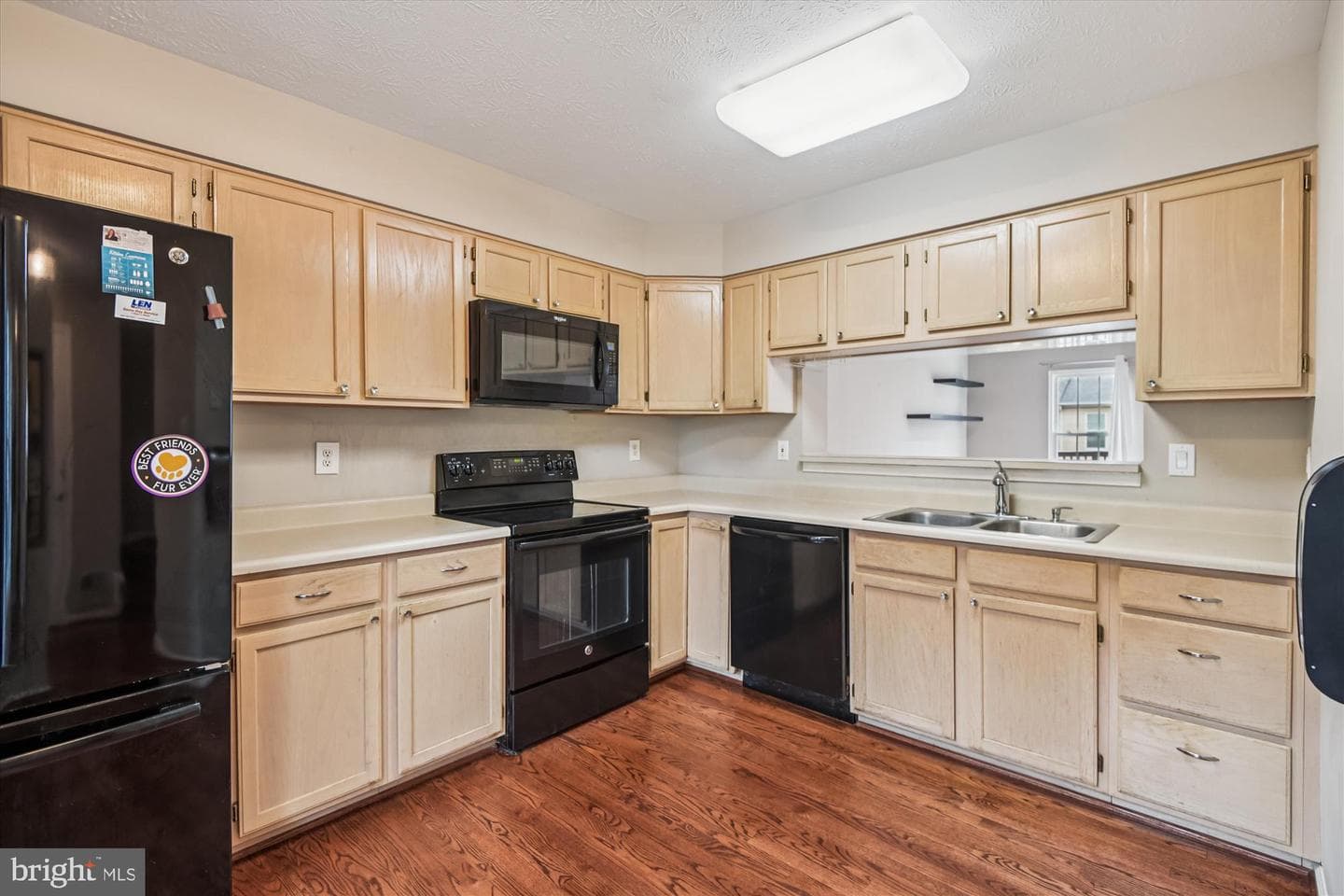 6 Deaven Court photo 5