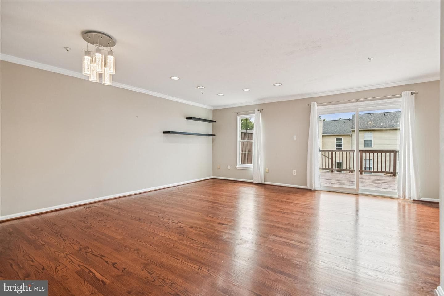 6 Deaven Court photo 7