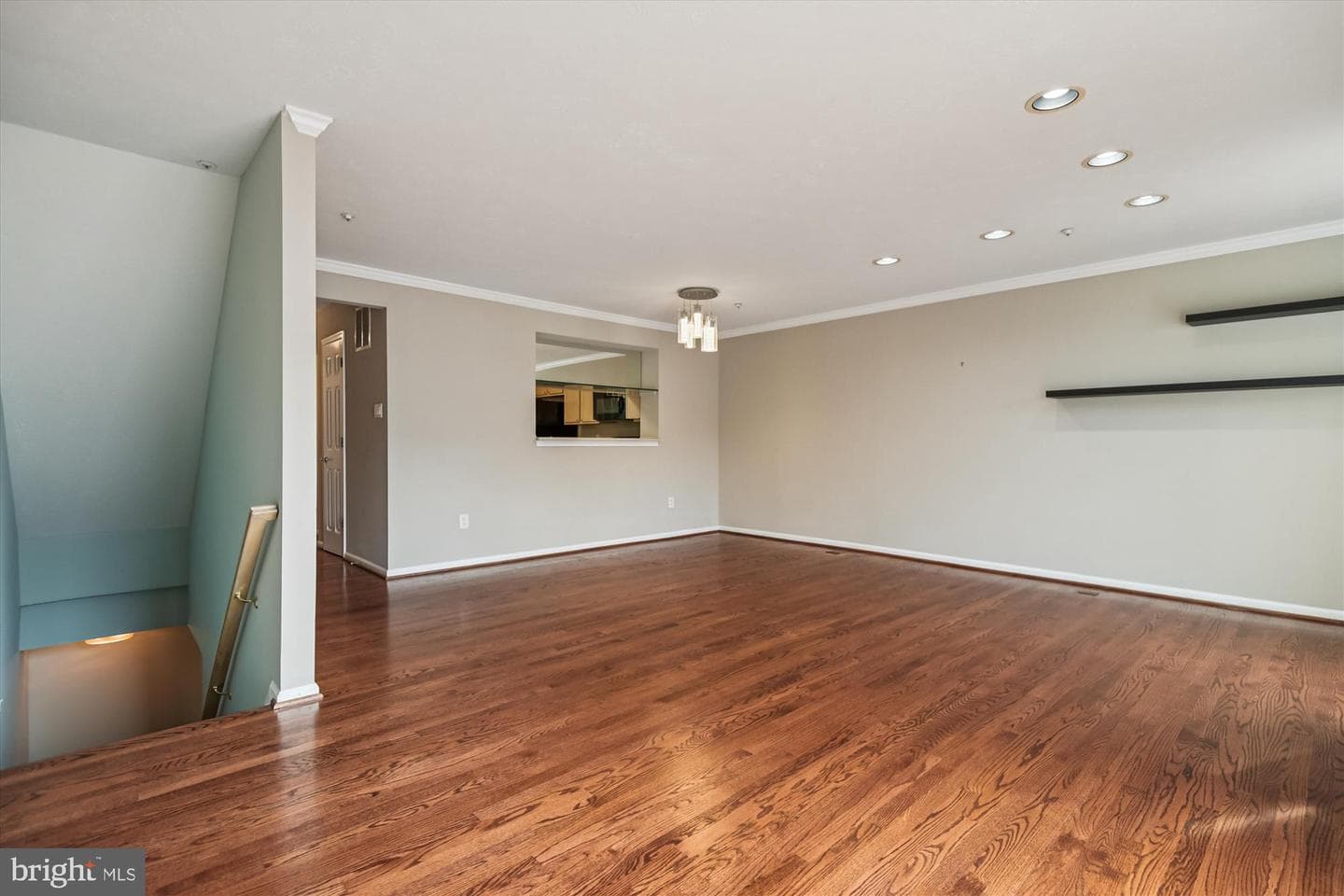 6 Deaven Court photo 9