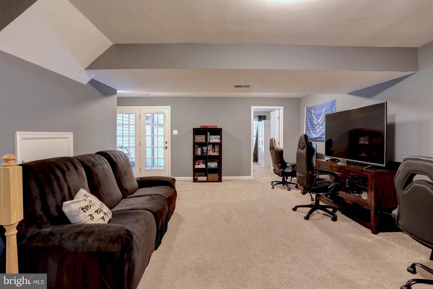 9861 Bayline Circle photo 21