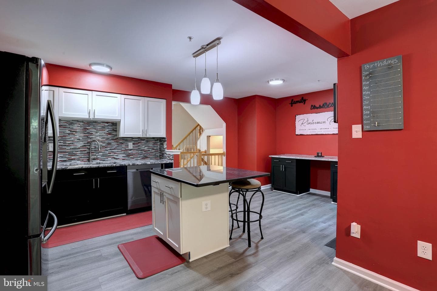 9861 Bayline Circle photo 5