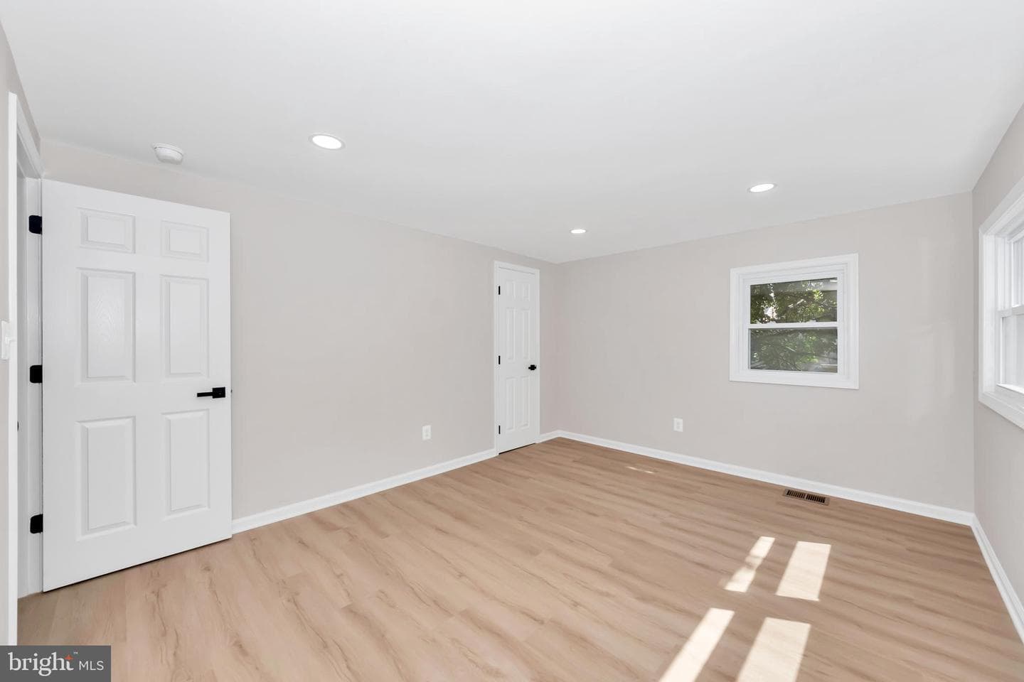 5821 Heron Drive photo 29