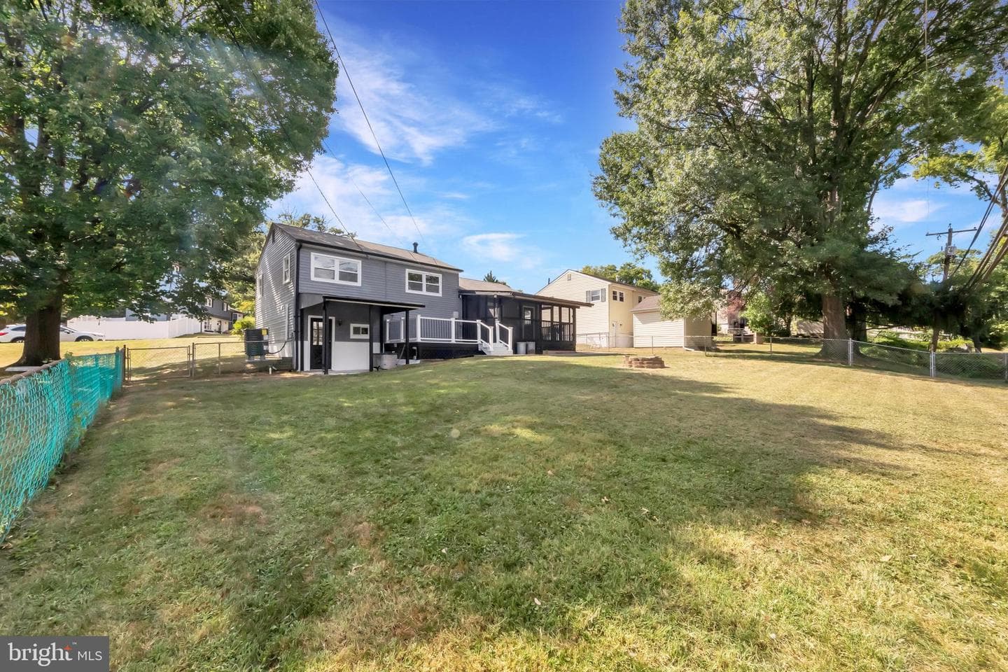 5821 Heron Drive photo 4